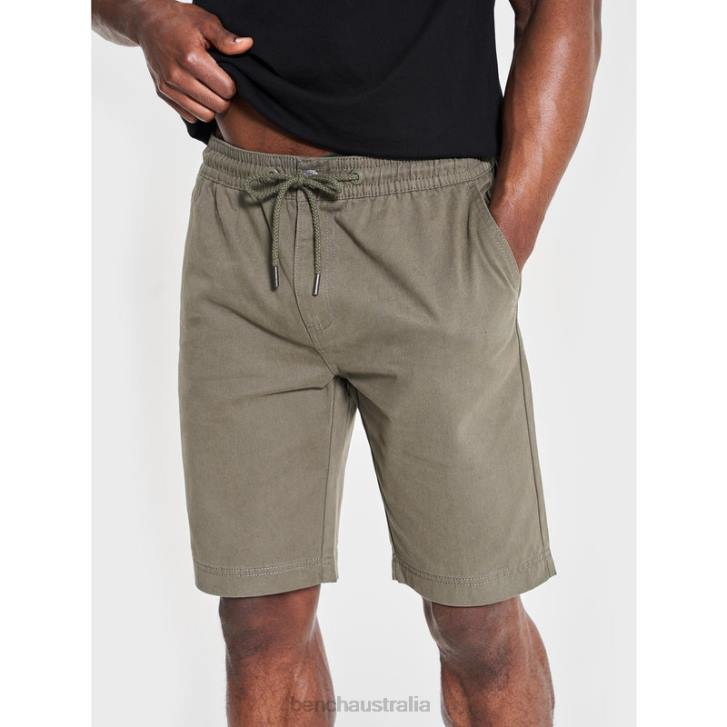 bench chino shorts