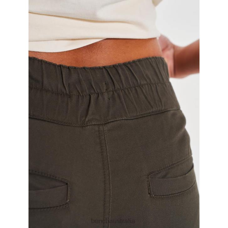 DOAH Cargo Pants Women 8V8T126 Khaki Bench Apparel