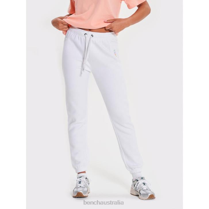 JULANE Joggers Women 8V8T122 White Bench Apparel