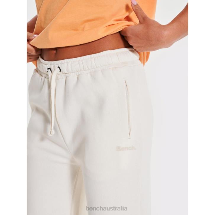 SAYLAH Joggers Women 8V8T124 Winter White Bench Apparel