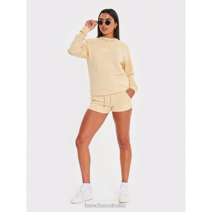 NOVA Fleece Shorts Women 8V8T140 Butter Bench Apparel